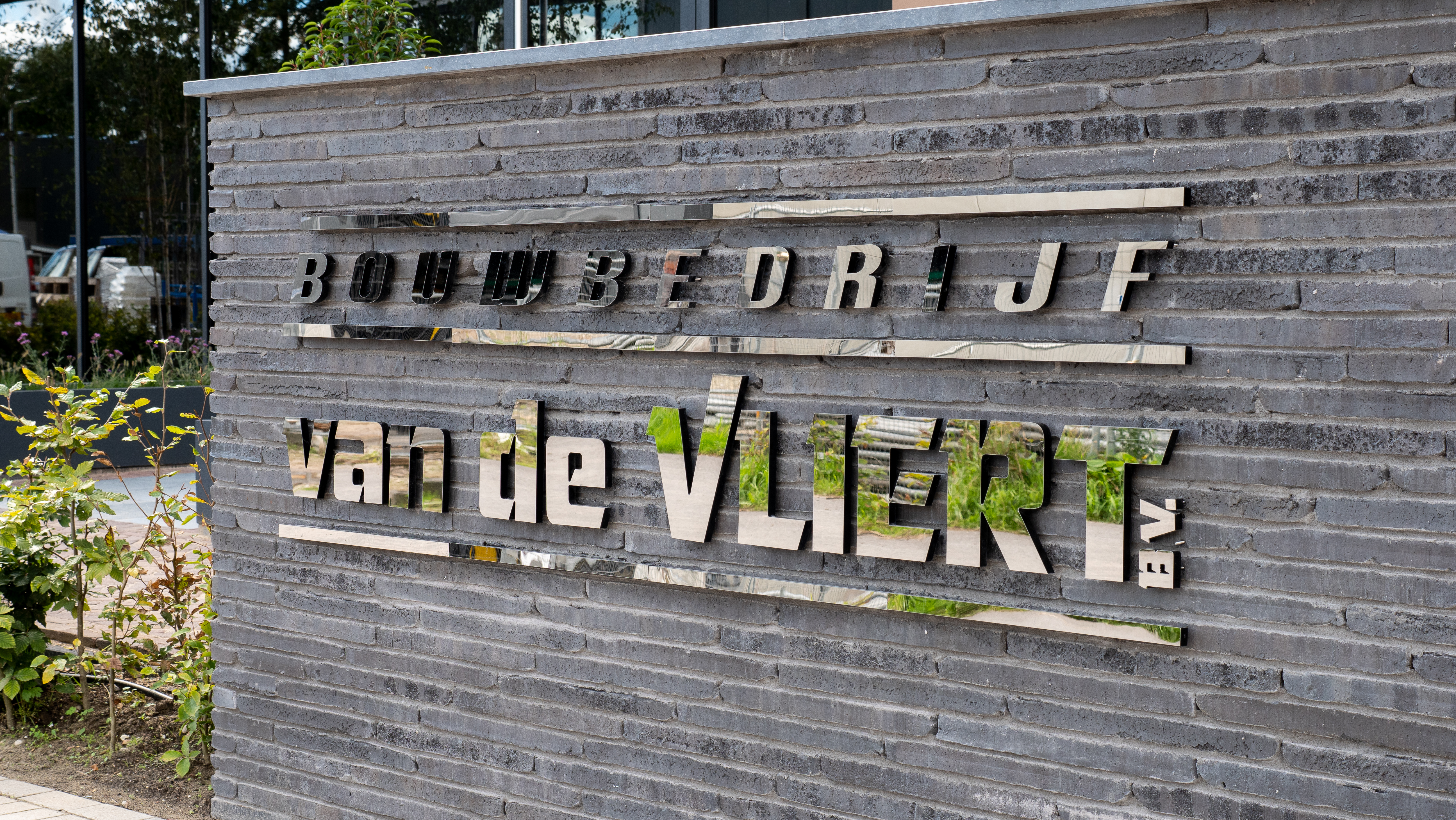 Bouwbedrijf van de Vliert